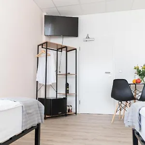 Hostel Messe