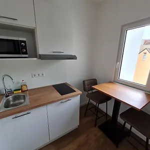 Aparthotel Lenau